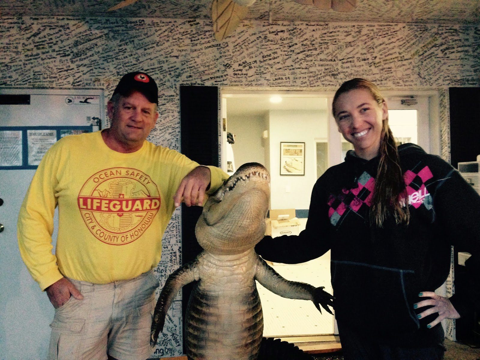 From Black To Gold In Lucky’s Lake The Daily News of Open Water Swimming