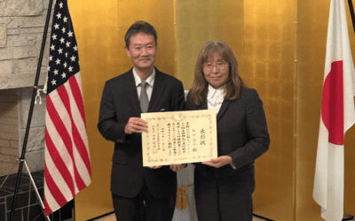 Swimming Solo Overseas: Yuko Matsuzaki Honored by the Government of Japan