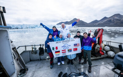 Arleen González Swims from the High Altitude of Mexico City to the Low Temperature of the Arctic